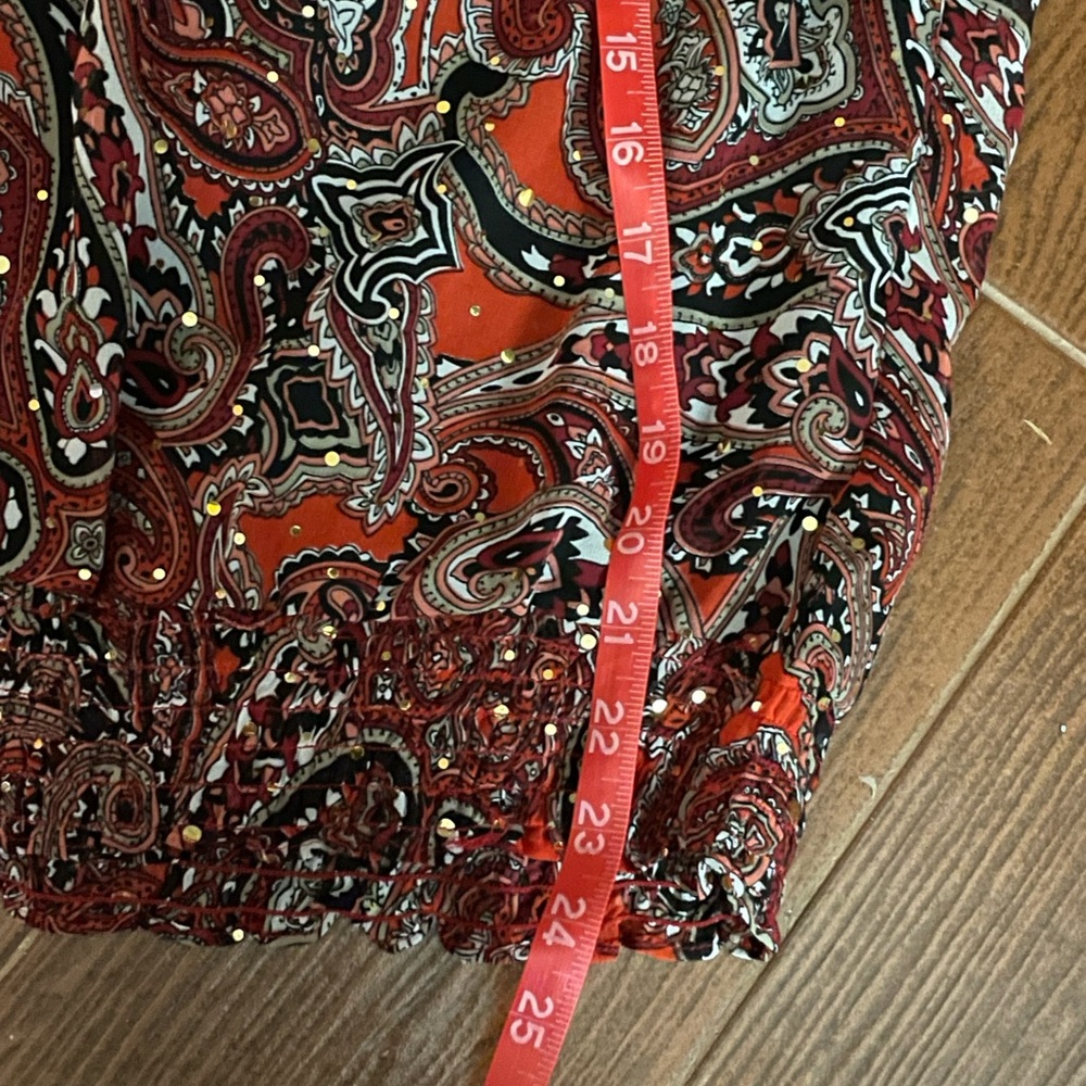 Cathy Daniels Gold bling Red Paisley blouse Scoop Neck quarter Sleeve Size Large - Picture 9 of 16